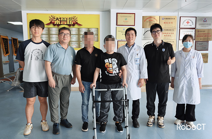 瘫痪儿童重返校园！硬脊膜电刺激（EES）联合下肢外骨骼研究再添临床案例！