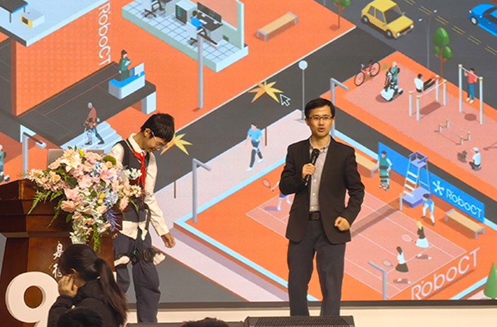 程天科技外骨骼技术科普走入杭州校园：当外骨骼读懂大脑